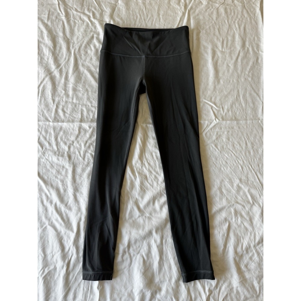 ATHLETA Elation HR Green Size Medium 7/8 leggings 25" Inseam EUC Workout Yoga